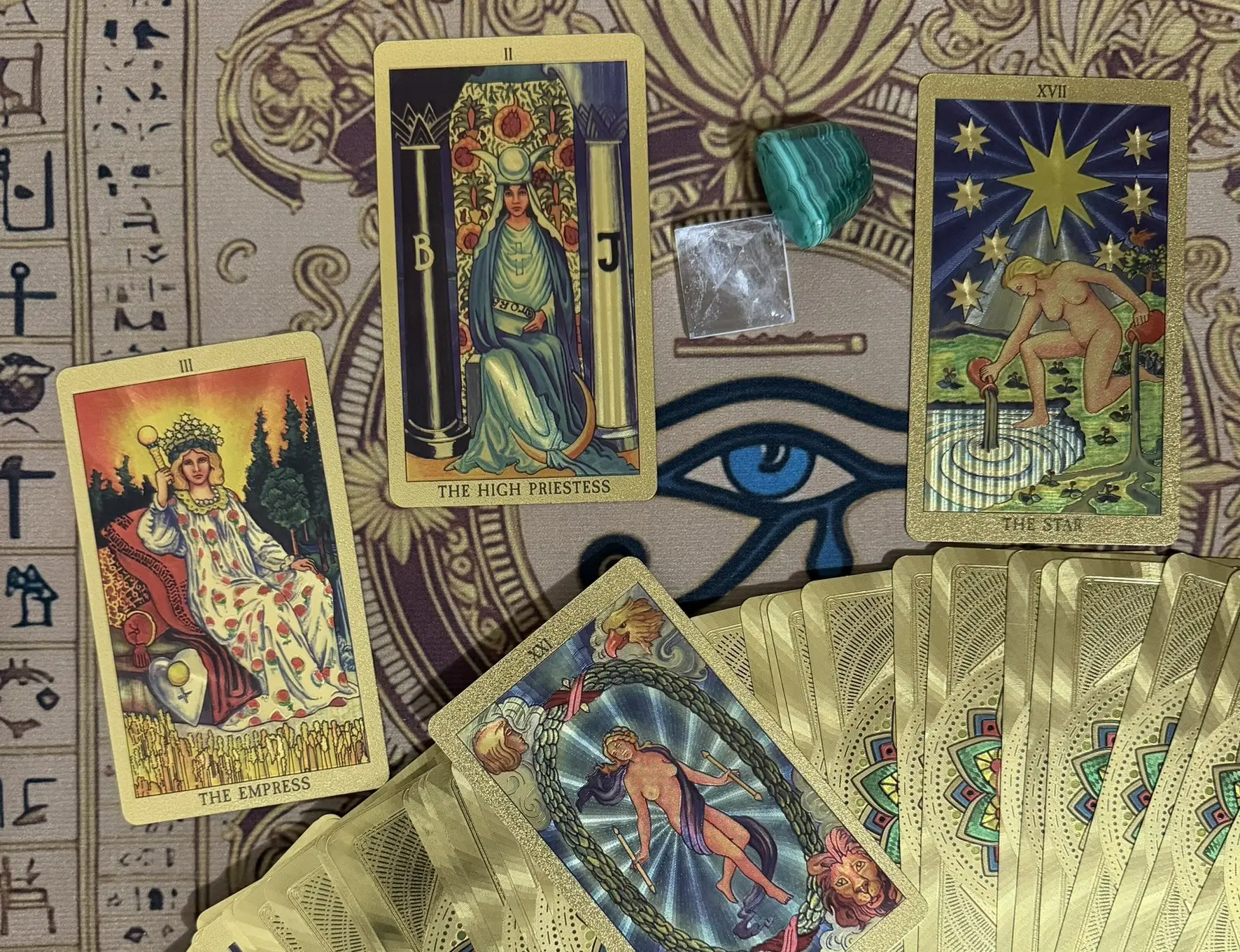 AURUM PRAXIS TARO CARTAS DOURADAS